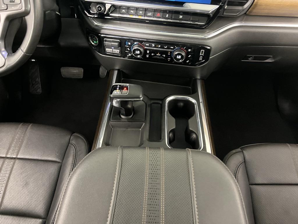 used 2024 Chevrolet Silverado 1500 car, priced at $52,473