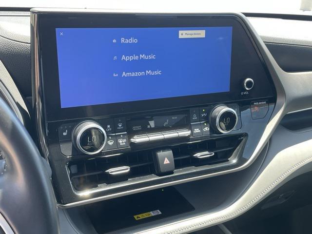 used 2023 Toyota Highlander car, priced at $39,973