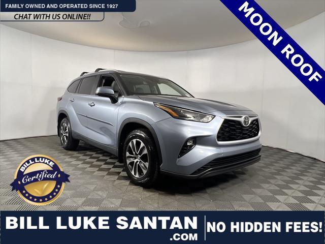 used 2023 Toyota Highlander car, priced at $39,973