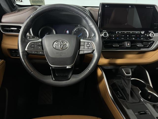 used 2021 Toyota Highlander Hybrid car, priced at $44,573