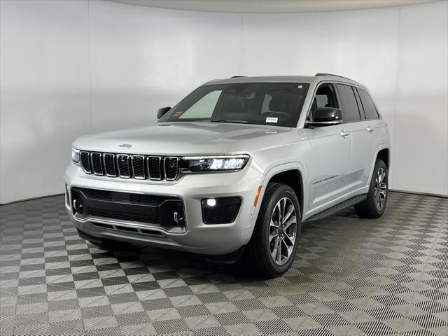 used 2023 Jeep Grand Cherokee car, priced at $29,575