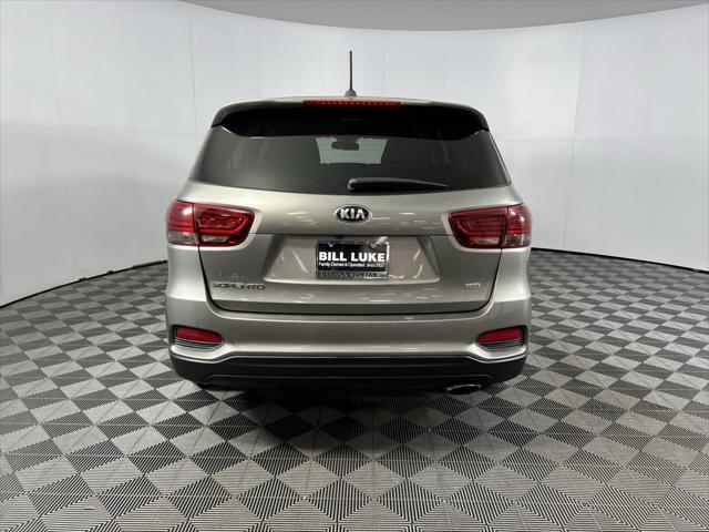 used 2019 Kia Sorento car, priced at $12,495