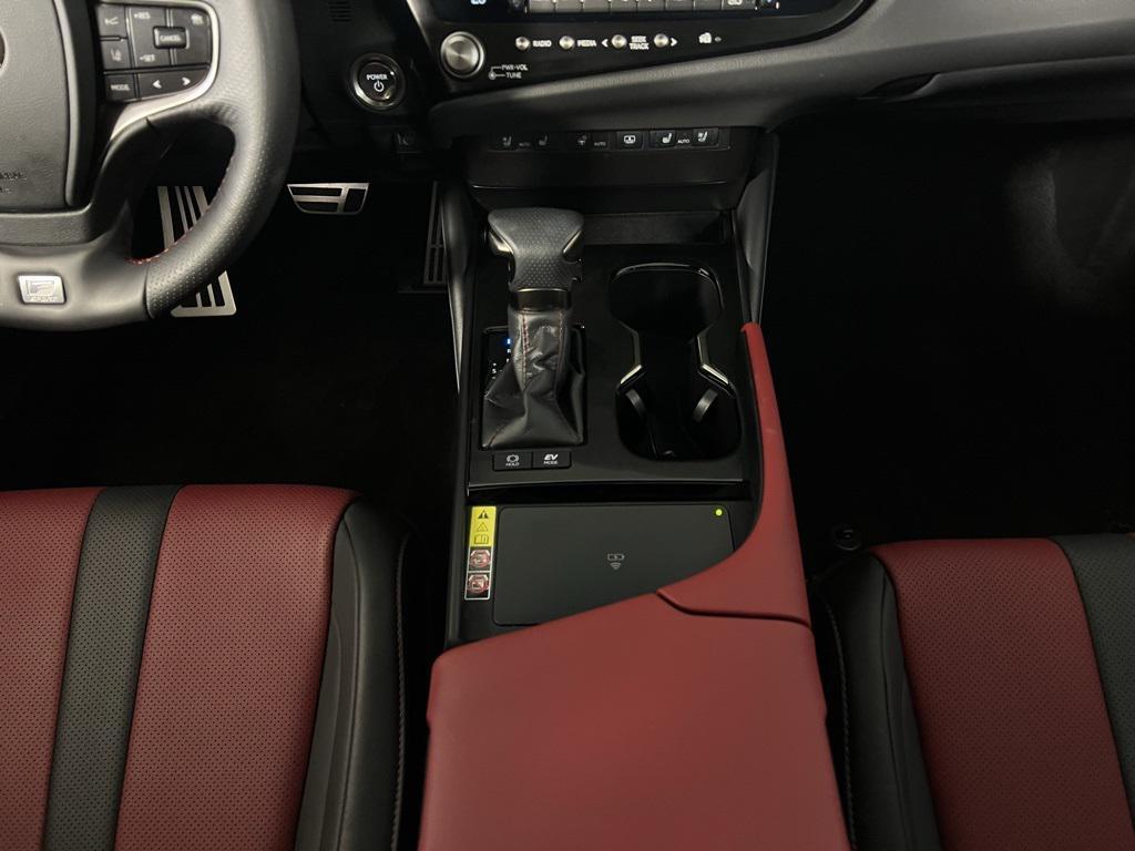 used 2024 Lexus ES 300h car, priced at $44,473