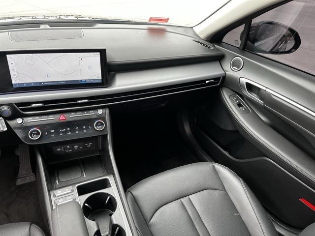 used 2024 Hyundai Sonata Hybrid car, priced at $27,675