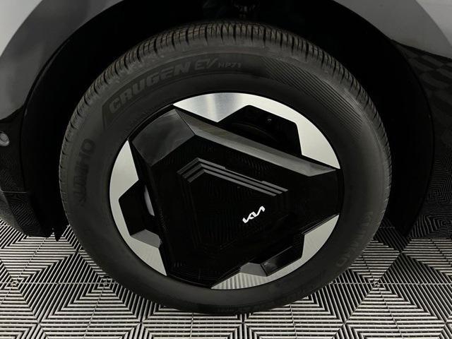 used 2024 Kia EV9 car, priced at $42,075