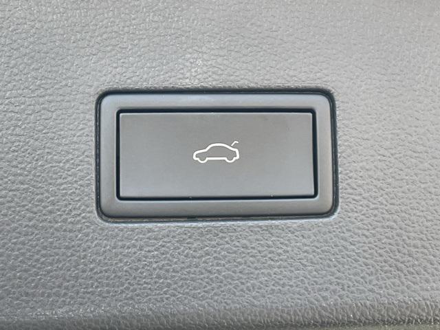 used 2024 Volkswagen Atlas car, priced at $38,673