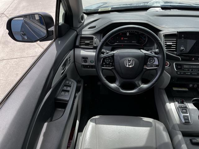 used 2021 Honda Pilot car, priced at $31,573