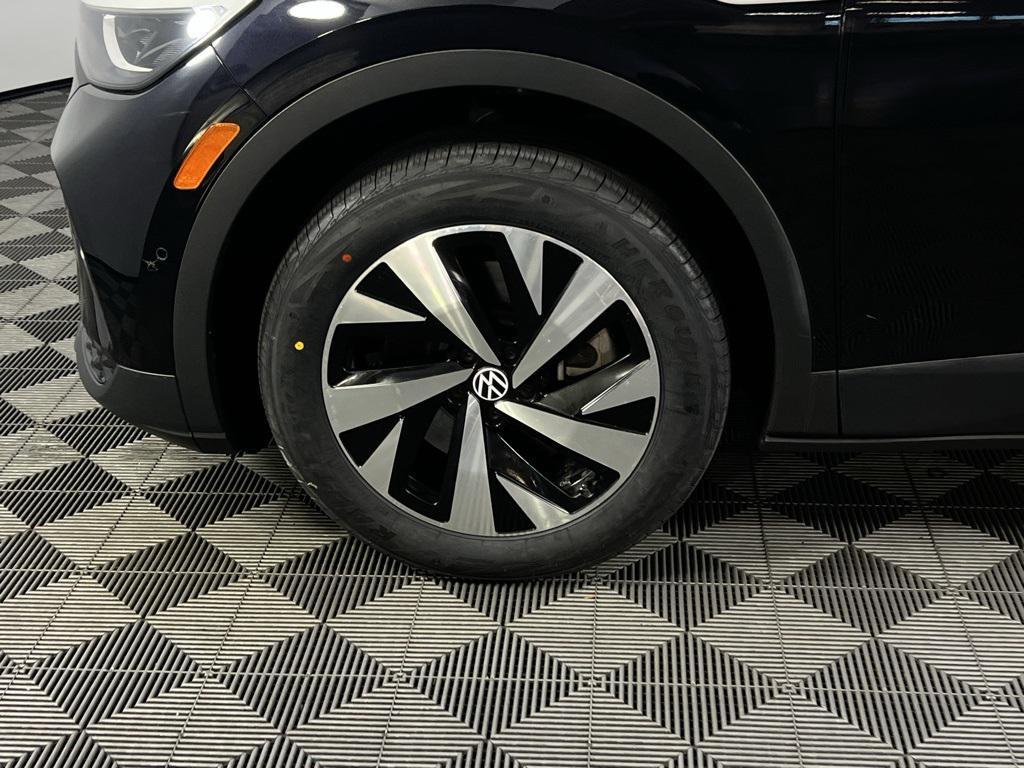 used 2023 Volkswagen ID.4 car, priced at $18,675