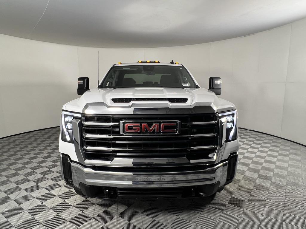 used 2024 GMC Sierra 3500 car, priced at $50,673