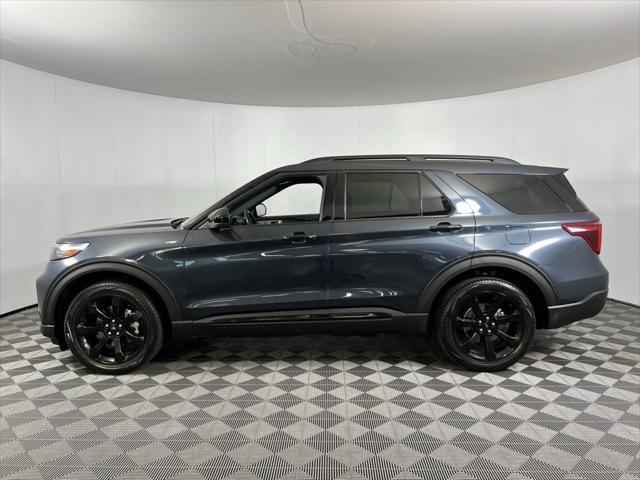 used 2023 Ford Explorer car, priced at $39,273