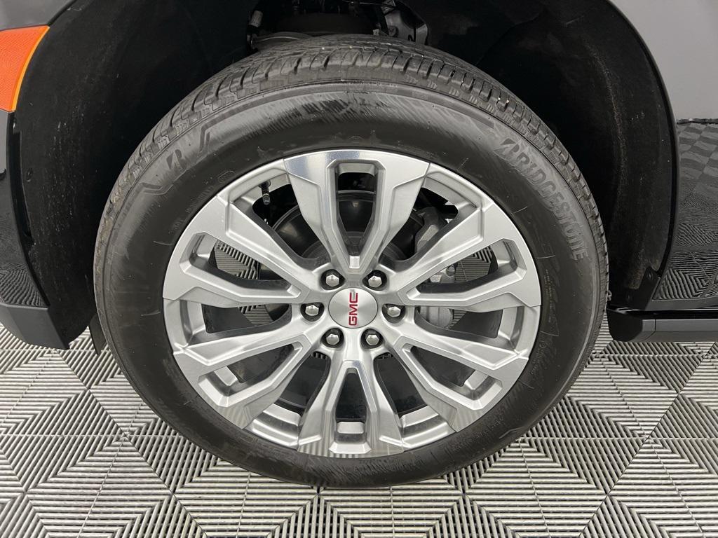 used 2024 GMC Yukon car, priced at $68,673