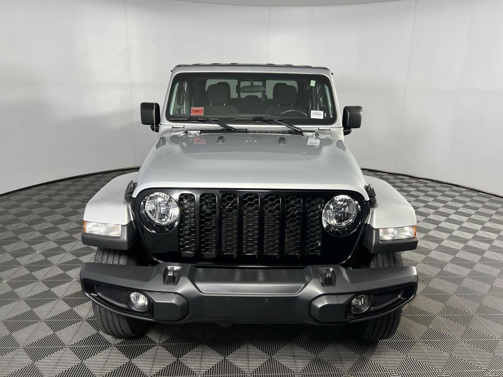 used 2022 Jeep Gladiator car, priced at $31,473