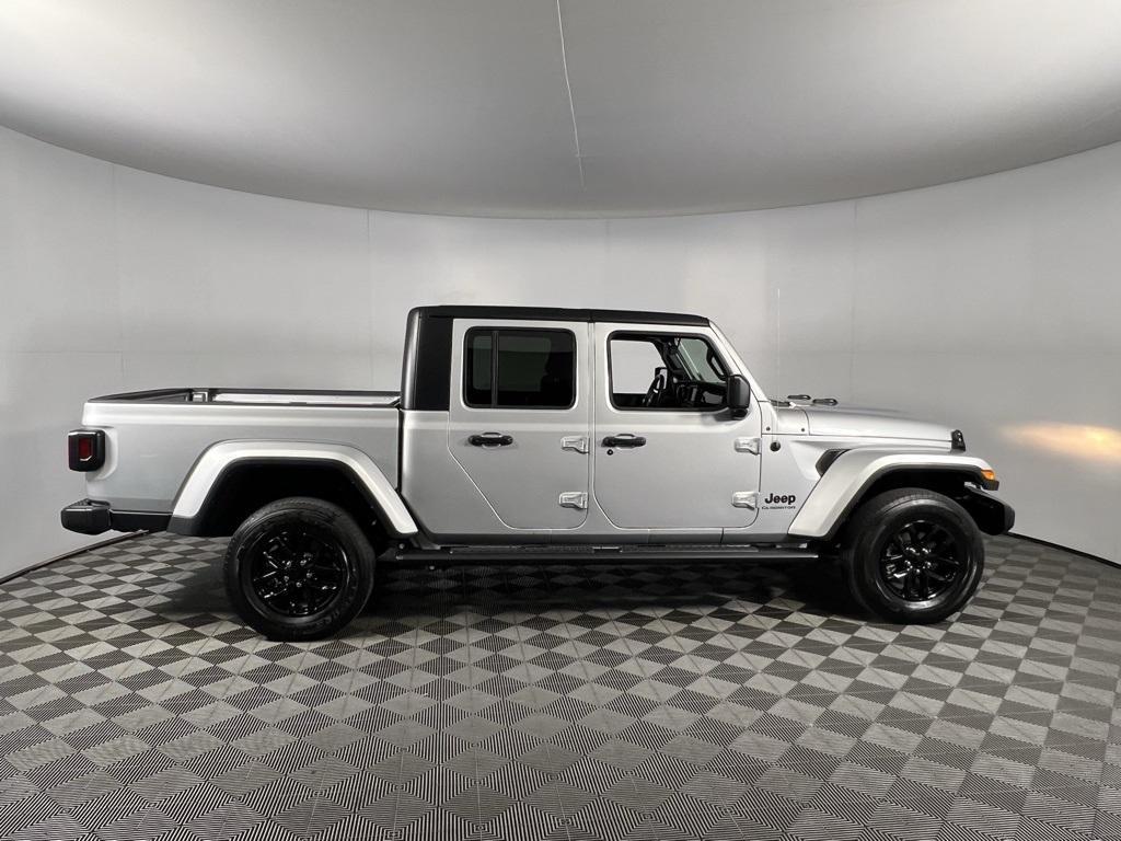 used 2022 Jeep Gladiator car, priced at $31,473