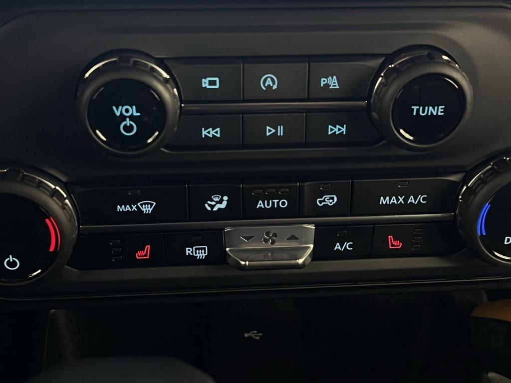 used 2023 Ford Bronco car, priced at $48,173