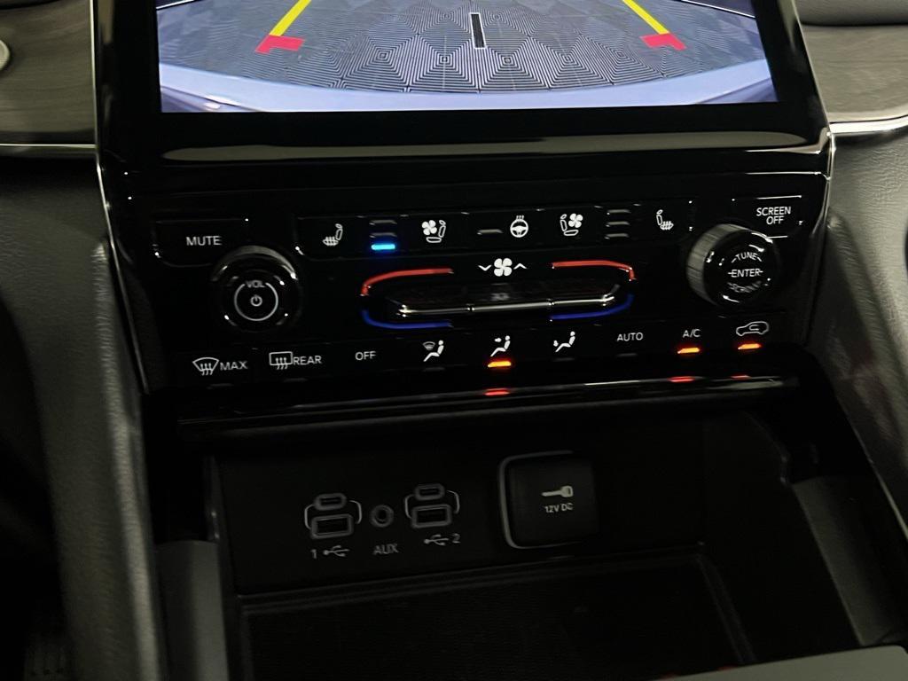 used 2024 Jeep Grand Cherokee car, priced at $48,973
