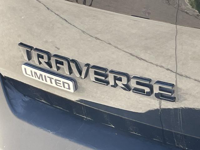 used 2024 Chevrolet Traverse car, priced at $32,973