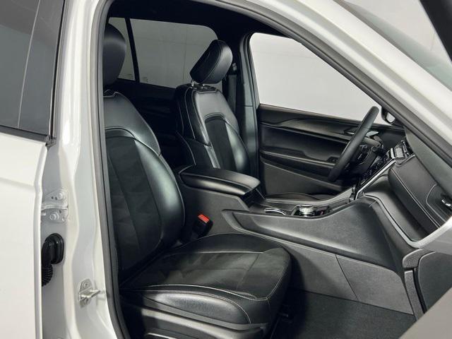 used 2023 Jeep Grand Cherokee car, priced at $31,737