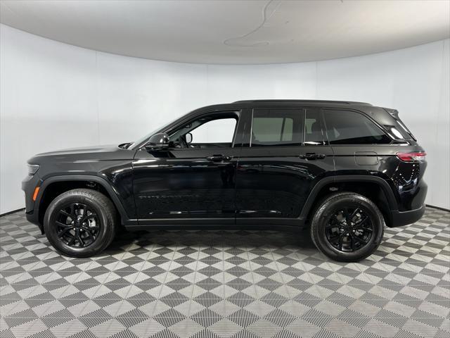 used 2024 Jeep Grand Cherokee car, priced at $34,975