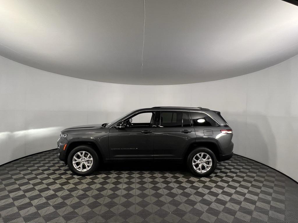 used 2022 Jeep Grand Cherokee car, priced at $25,675