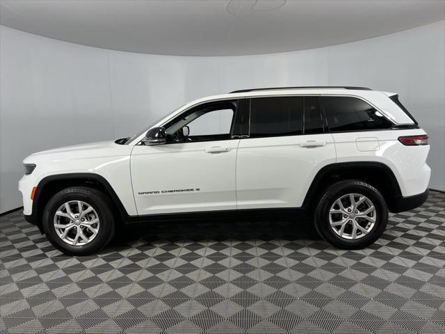 used 2022 Jeep Grand Cherokee car, priced at $27,475