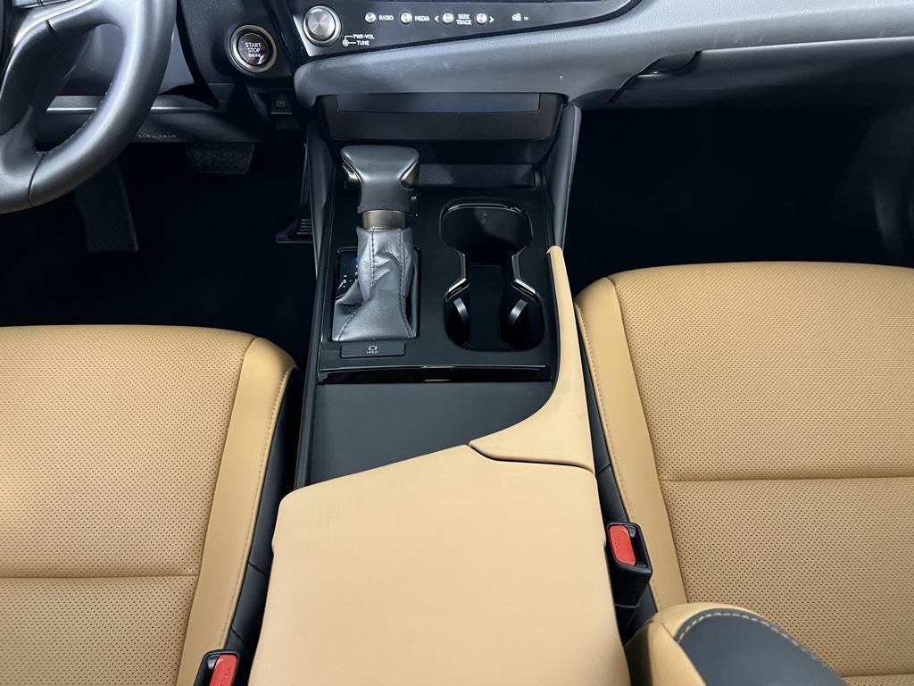 used 2025 Lexus ES 350 car, priced at $39,373