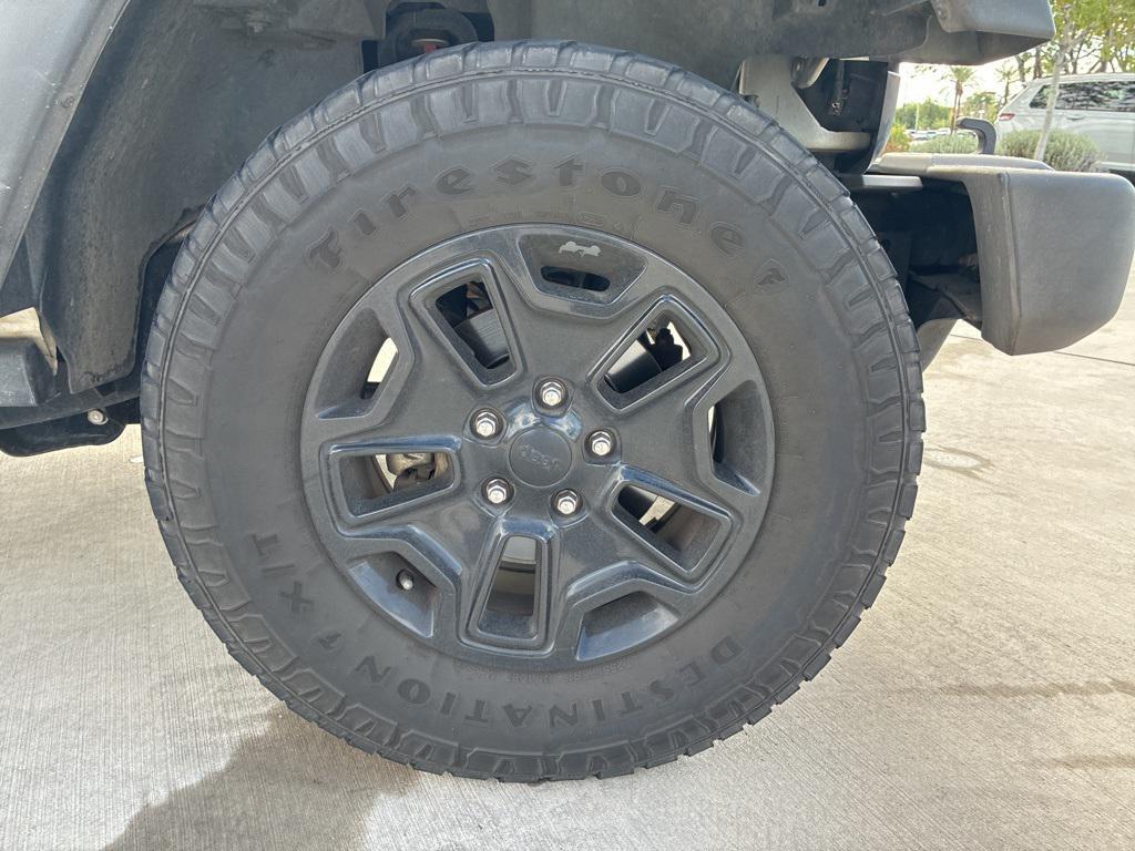 used 2016 Jeep Wrangler Unlimited car, priced at $14,995