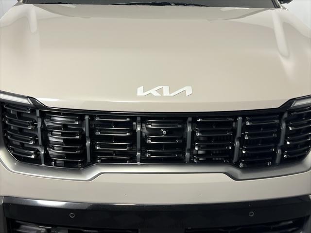 used 2024 Kia Sorento car, priced at $40,973