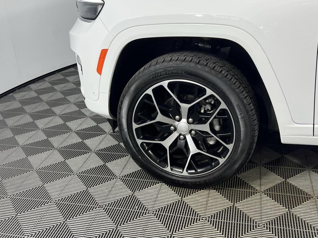 used 2024 Jeep Grand Cherokee car, priced at $44,775