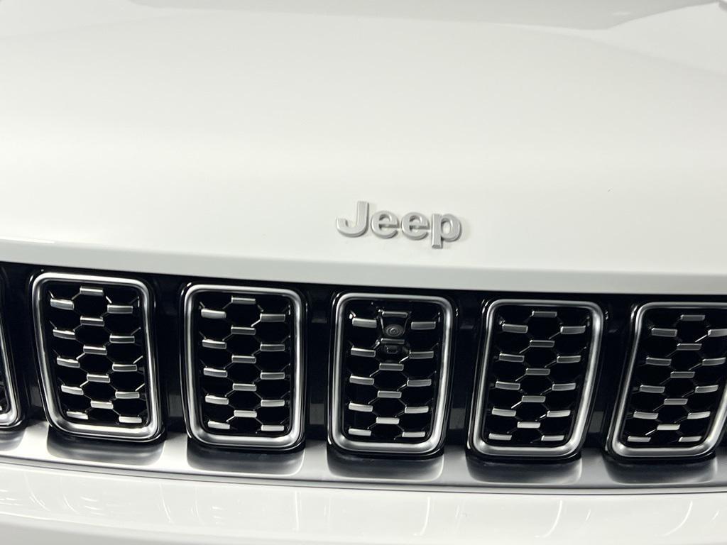 used 2024 Jeep Grand Cherokee car, priced at $44,775