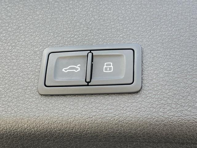 used 2021 Audi e-tron car, priced at $23,075
