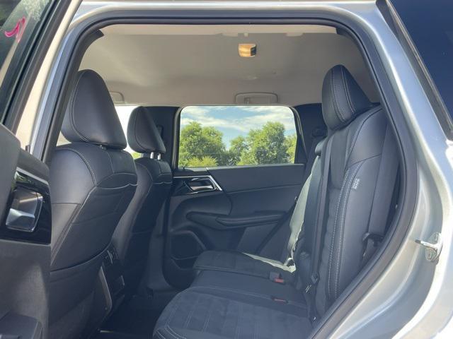 used 2024 Mitsubishi Outlander car, priced at $24,173