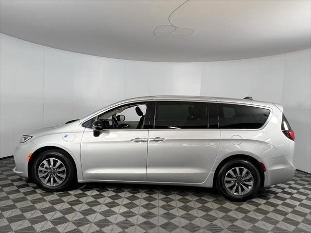 used 2024 Chrysler Pacifica Hybrid car, priced at $28,675