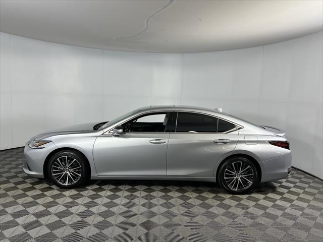 used 2023 Lexus ES 300h car, priced at $39,000