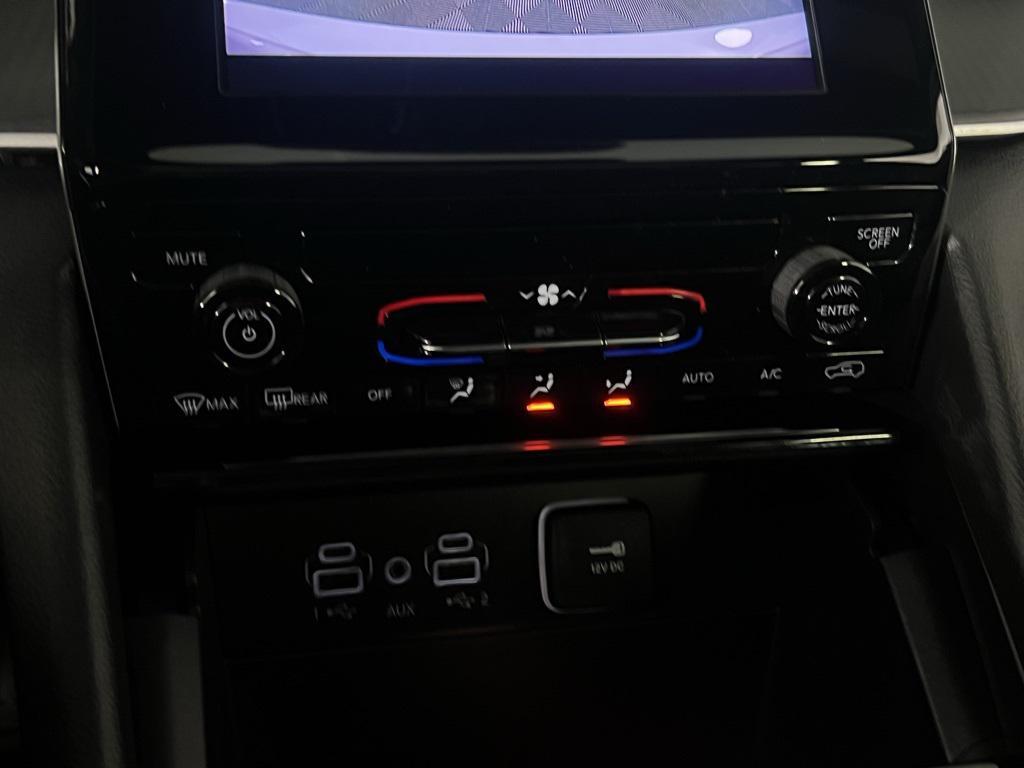 used 2024 Jeep Grand Cherokee L car, priced at $27,675