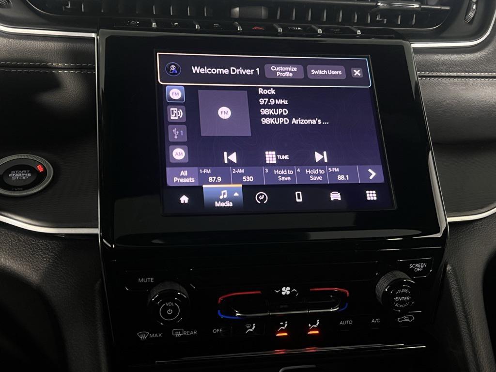 used 2024 Jeep Grand Cherokee L car, priced at $27,675