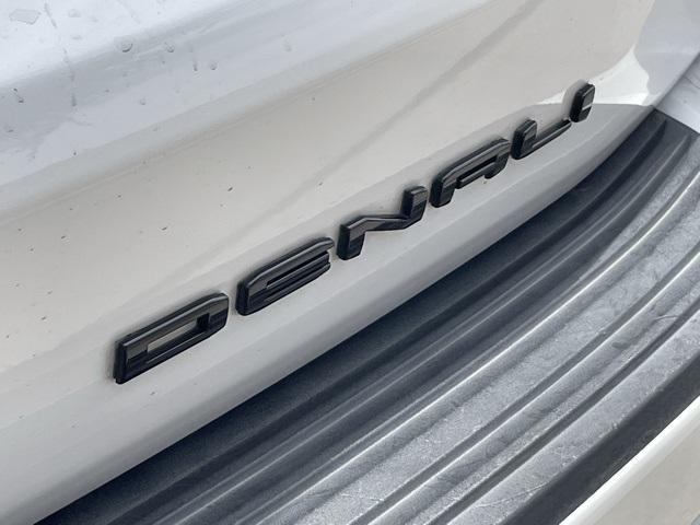 used 2021 GMC Yukon car, priced at $56,573