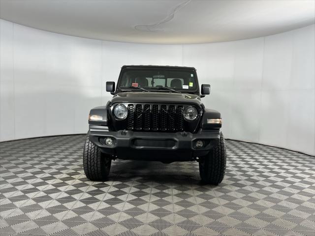used 2020 Jeep Gladiator car, priced at $33,673