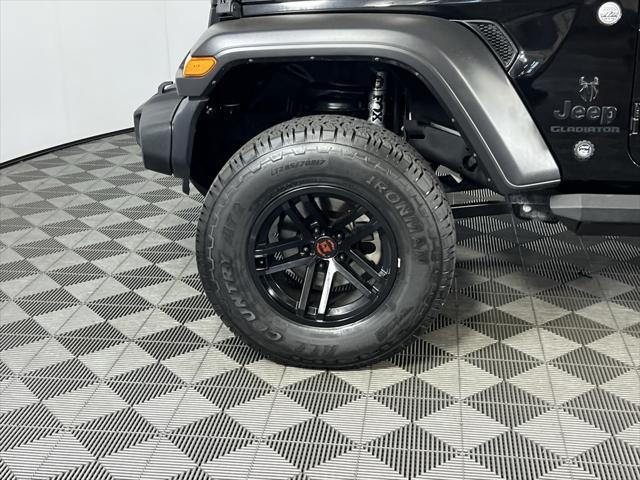used 2020 Jeep Gladiator car, priced at $33,673