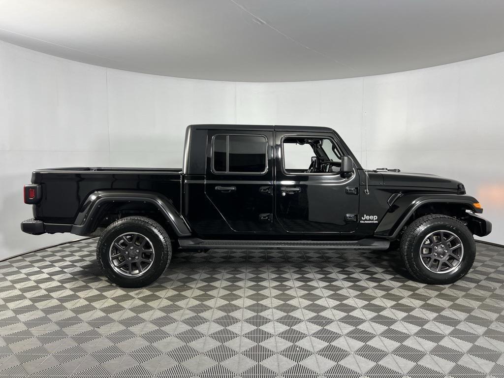 used 2022 Jeep Gladiator car, priced at $29,075