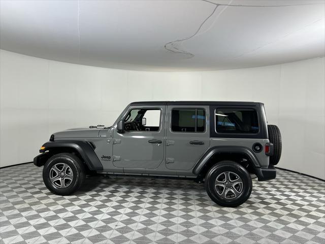 used 2022 Jeep Wrangler Unlimited car, priced at $27,075