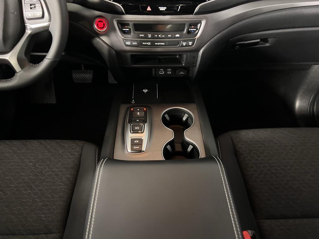 used 2025 Honda Ridgeline car, priced at $34,673
