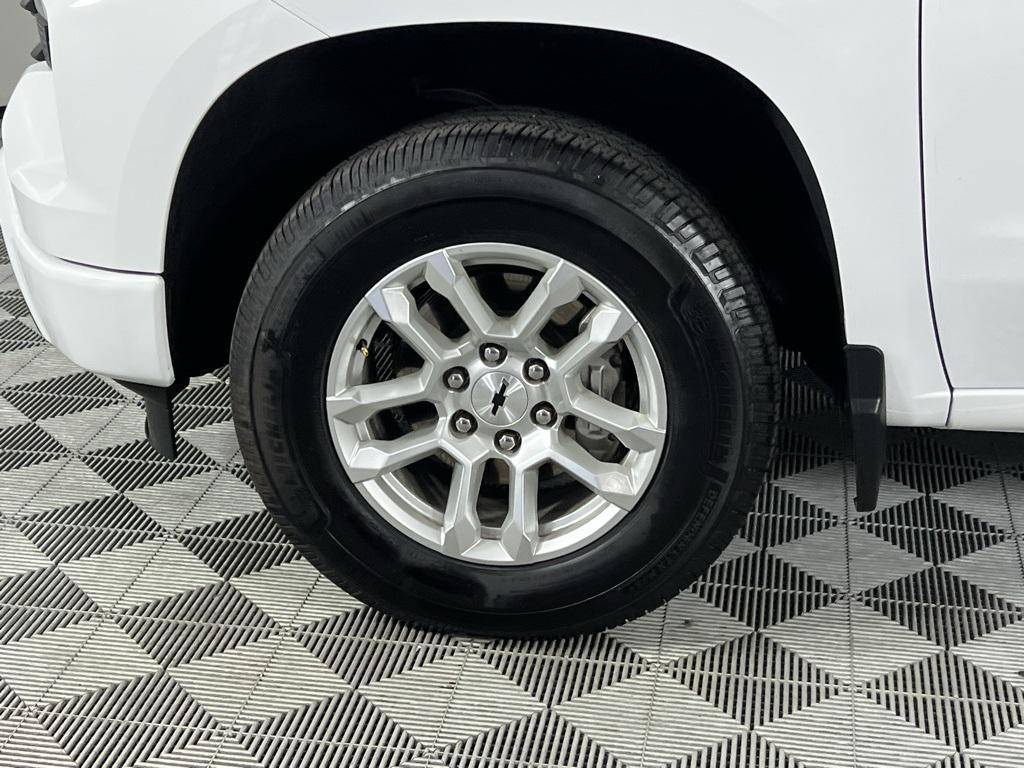used 2024 Chevrolet Silverado 1500 car, priced at $42,973