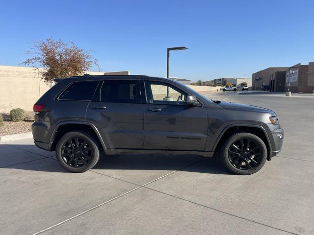 used 2018 Jeep Grand Cherokee car, priced at $17,995