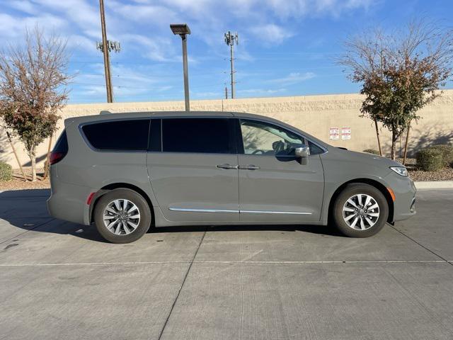 used 2022 Chrysler Pacifica Hybrid car, priced at $32,975