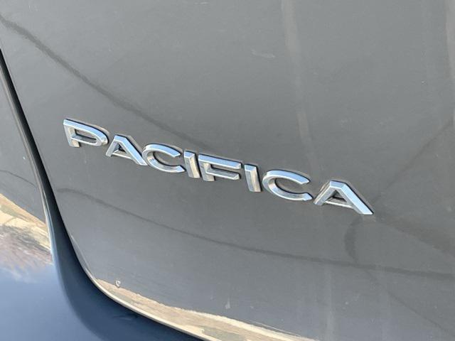 used 2022 Chrysler Pacifica Hybrid car, priced at $32,975