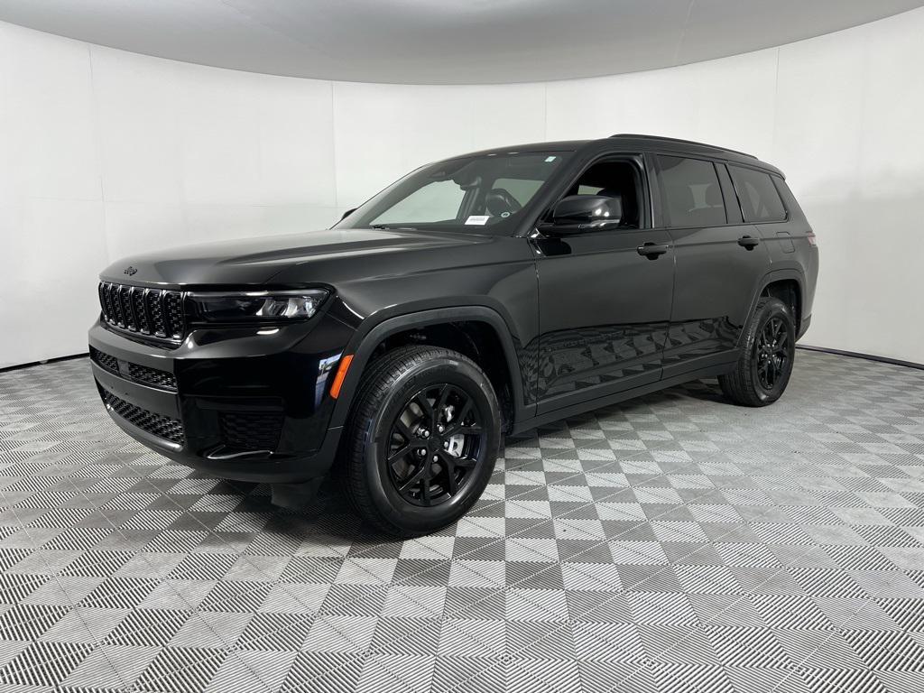 used 2024 Jeep Grand Cherokee L car, priced at $31,473