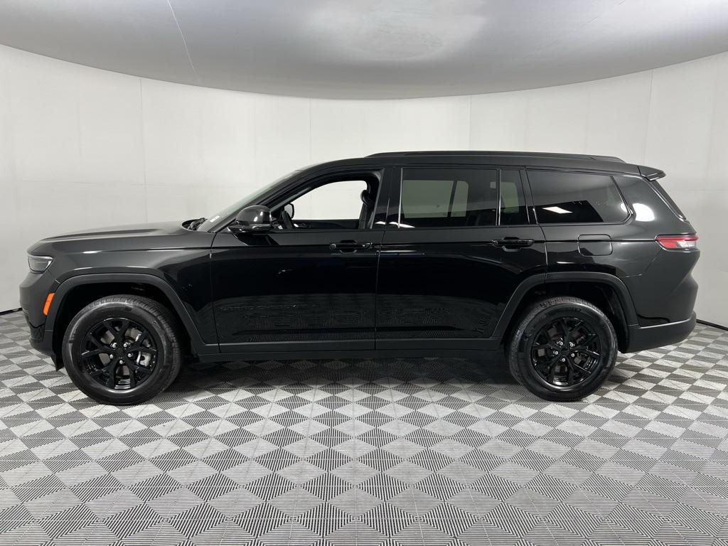 used 2024 Jeep Grand Cherokee L car, priced at $31,473