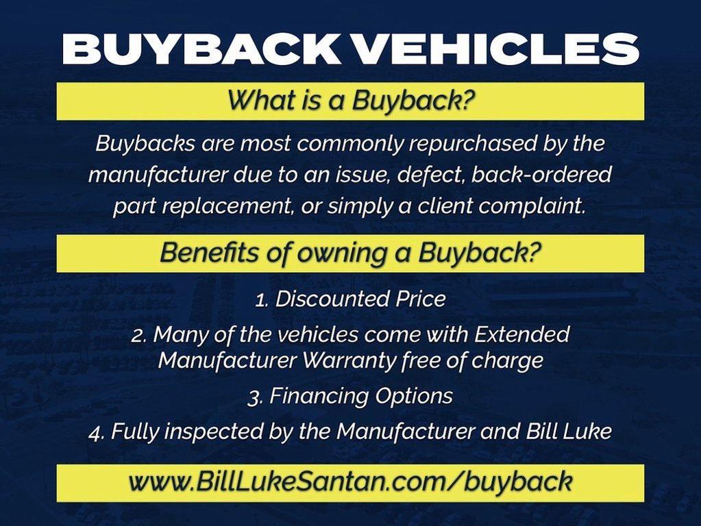 used 2025 Hyundai Santa Fe car, priced at $36,075