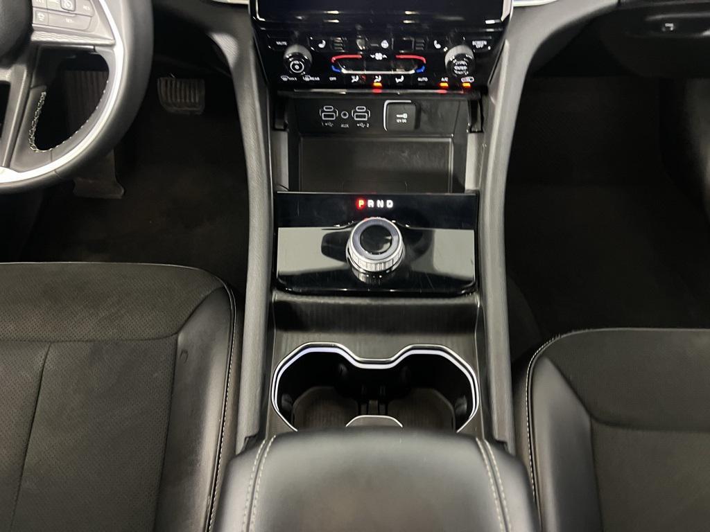 used 2024 Jeep Grand Cherokee L car, priced at $31,673