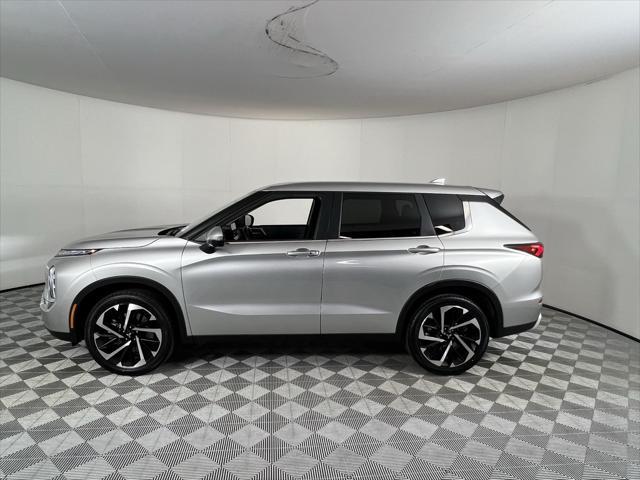 used 2024 Mitsubishi Outlander car, priced at $25,973